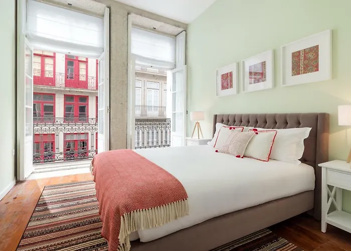 Faisama • Porto Apartments