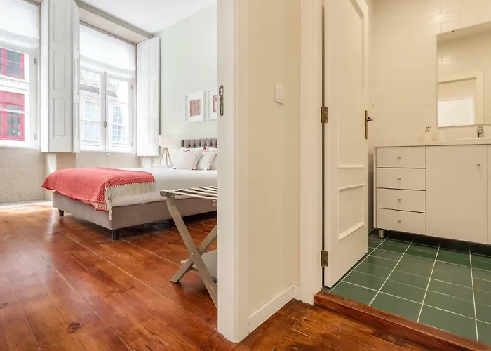 Faisama • Porto Apartments